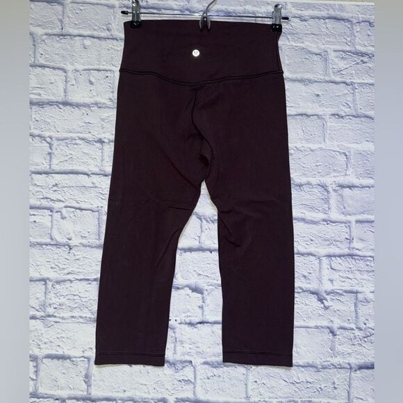Lululemon Align Crop (19")
Pelt - Picture 8 of 13